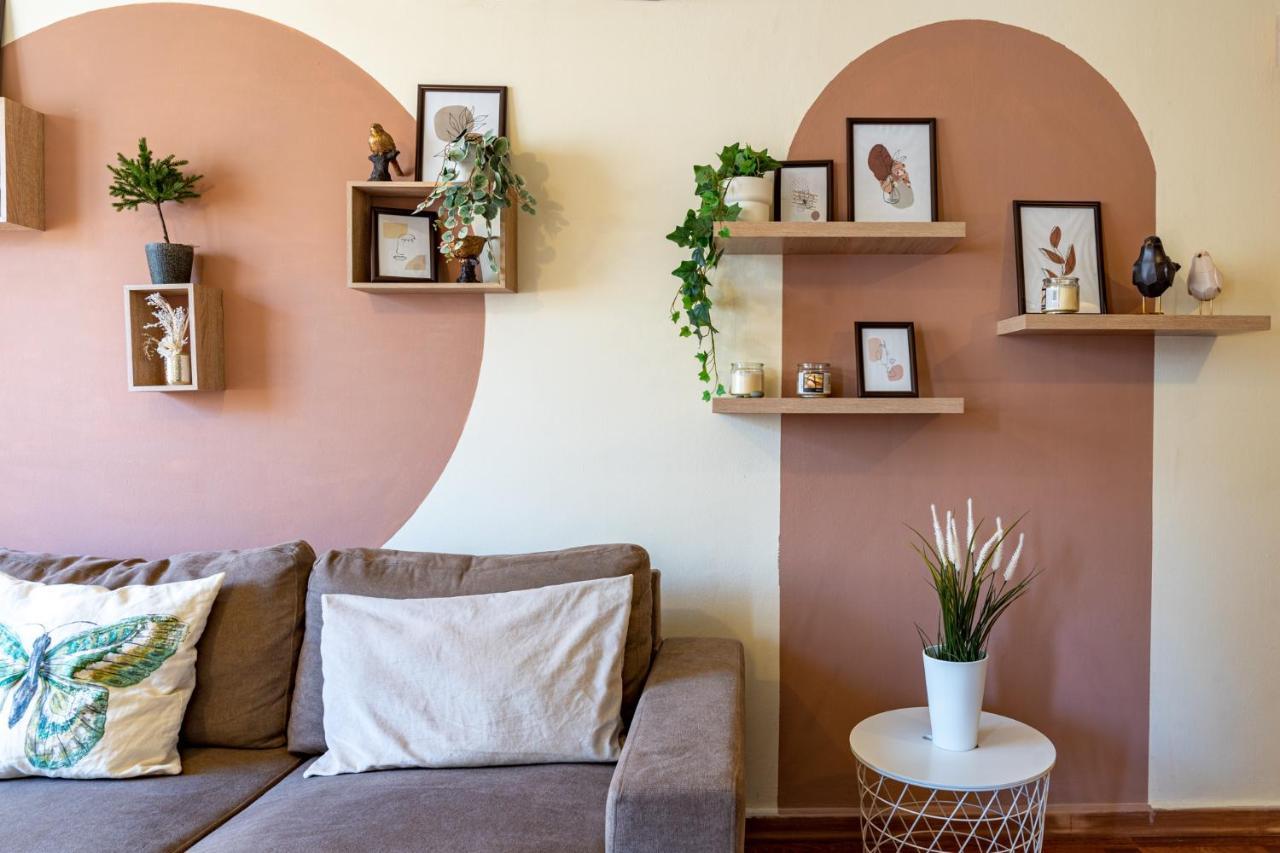 Celine'S 2 Bedrooms Apartment In Larnaca Center Kültér fotó